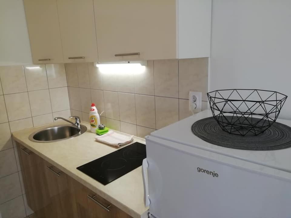 Apartmani Roko, Sevid 玛里纳 外观 照片